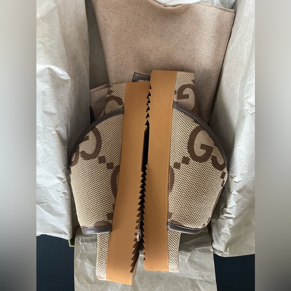New Gucci Jumbo GG Canvas / Nappa Sam Sandals 37/US7 - Picture 8 of 15